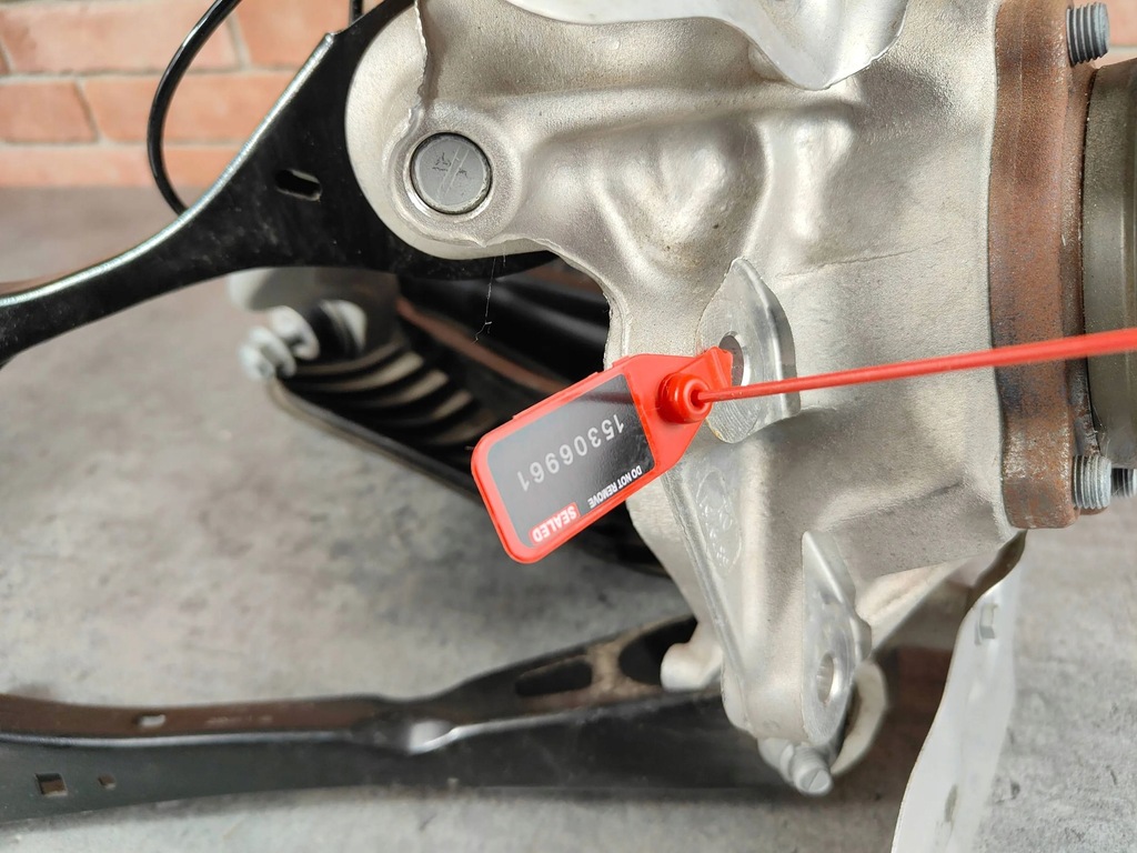 BMW G01 X3 G02 X4 spate stânga din spate stânga + Swing Arms 6879751 Product image