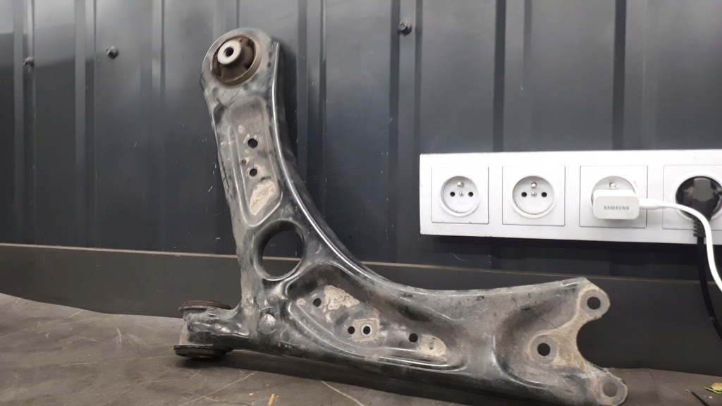 5R3407151B stânga acceptă Ford Tourneo Connect Mk3 VW Caddy V Product image