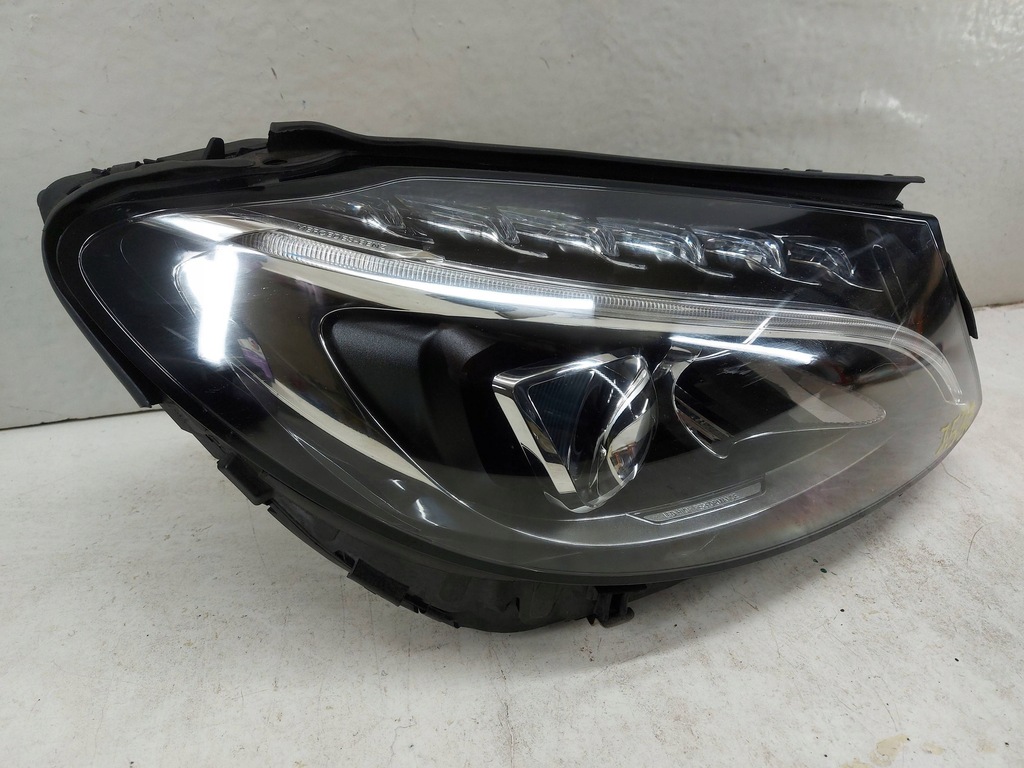 Mercedes-Benz C Clasa 205 W205 LED-ul LED-ului din față Faru față Product image