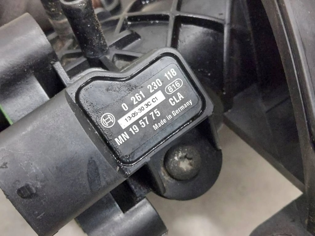 COLECTOR DE INDUCȚIE SMART FORFOUR I 454 04-06 1.3 Product image