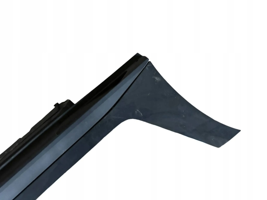 BMW i4 2023 Praguri, suprapuneri Product image