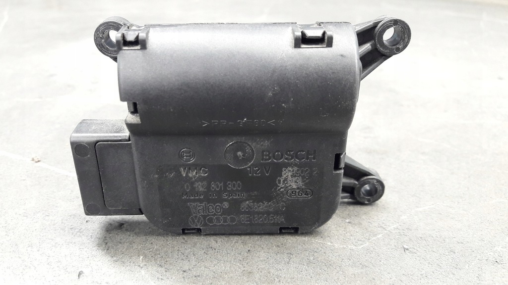 0132801300 Audi A4 B6 B7 04-08 Motor încălzitor de încălzire Product image
