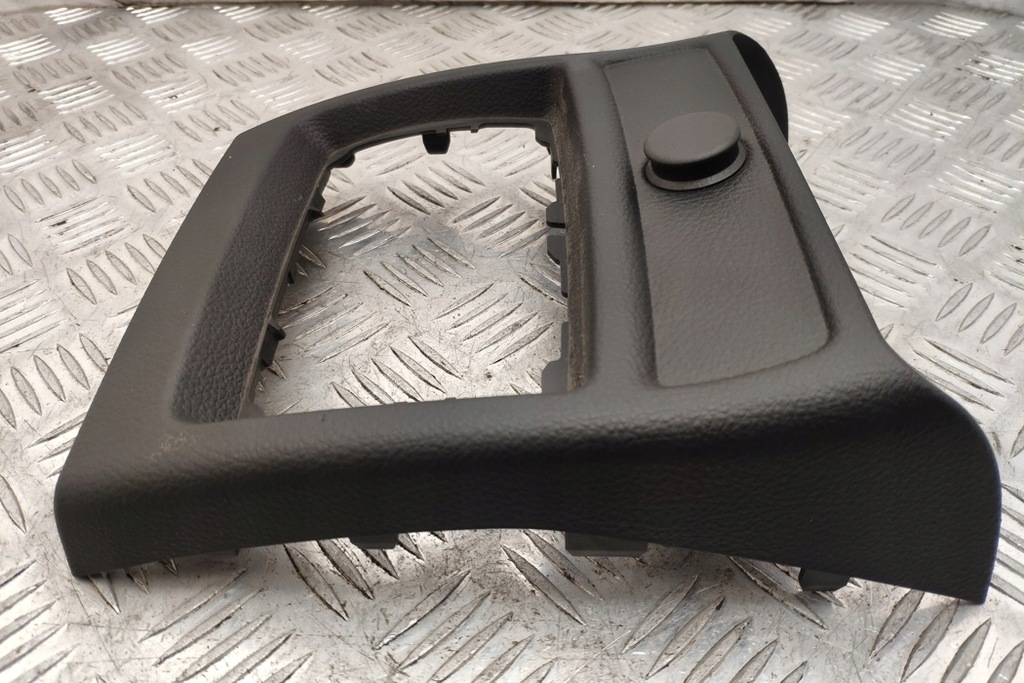 Alte părți interne BMW 4 Cabrio (F33, F83) 63433991 3.0L benzină 317kw Product image