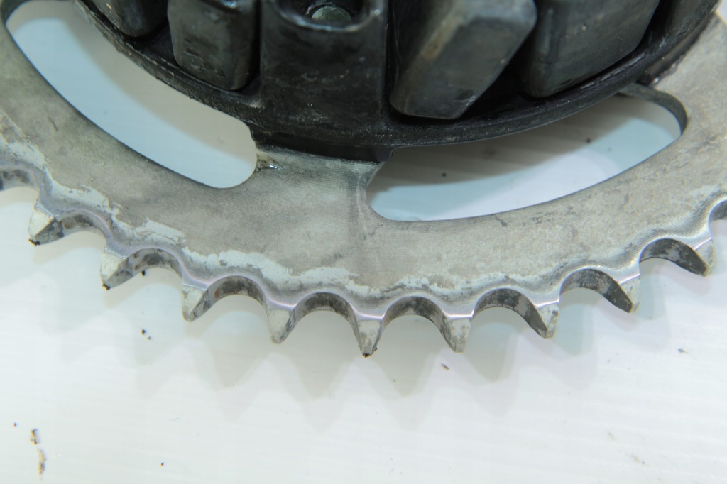 YAMAHA R1 RN09 02-03 PINION, TRACTIONARE Product image