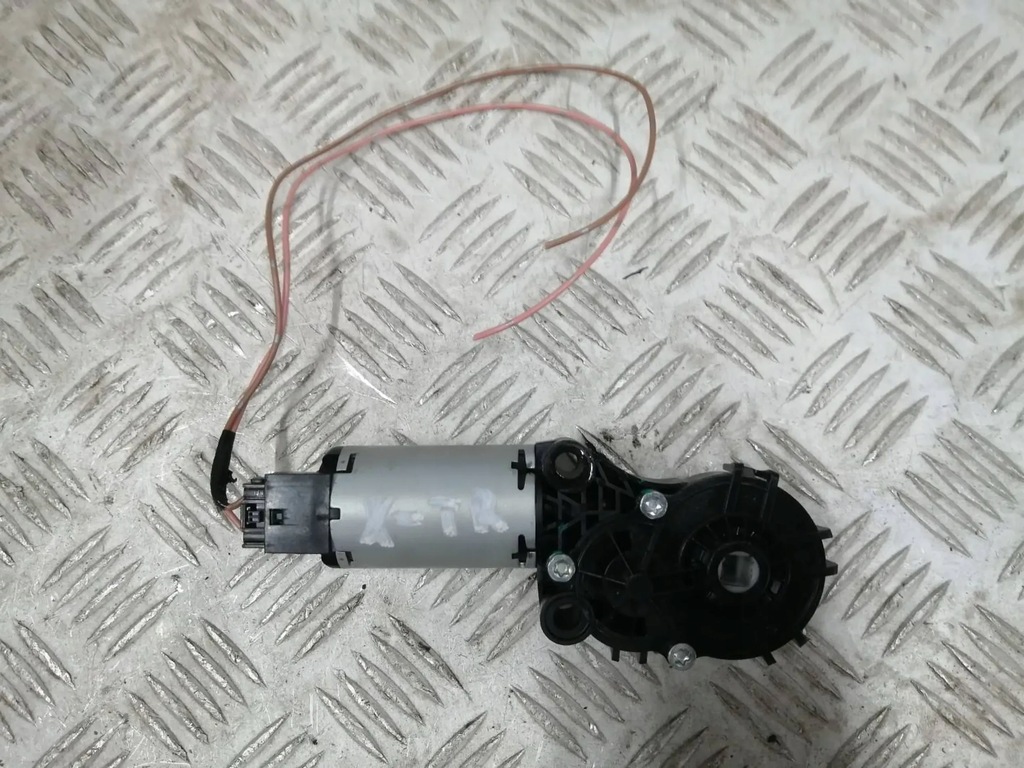 MOTOR DE REGLARE SCAUN Nissan X-Trail T32 Product image
