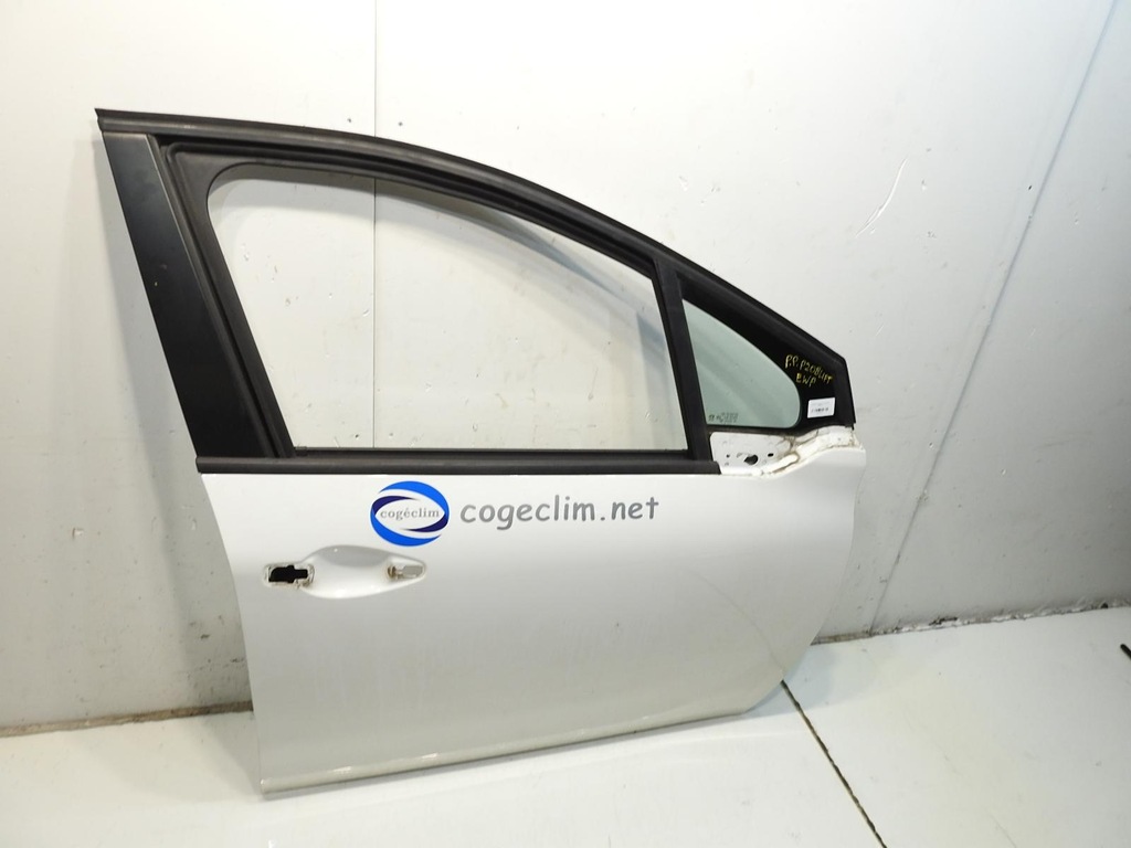 USA DREAPTA FATA EWP PEUGEOT 208 Product image