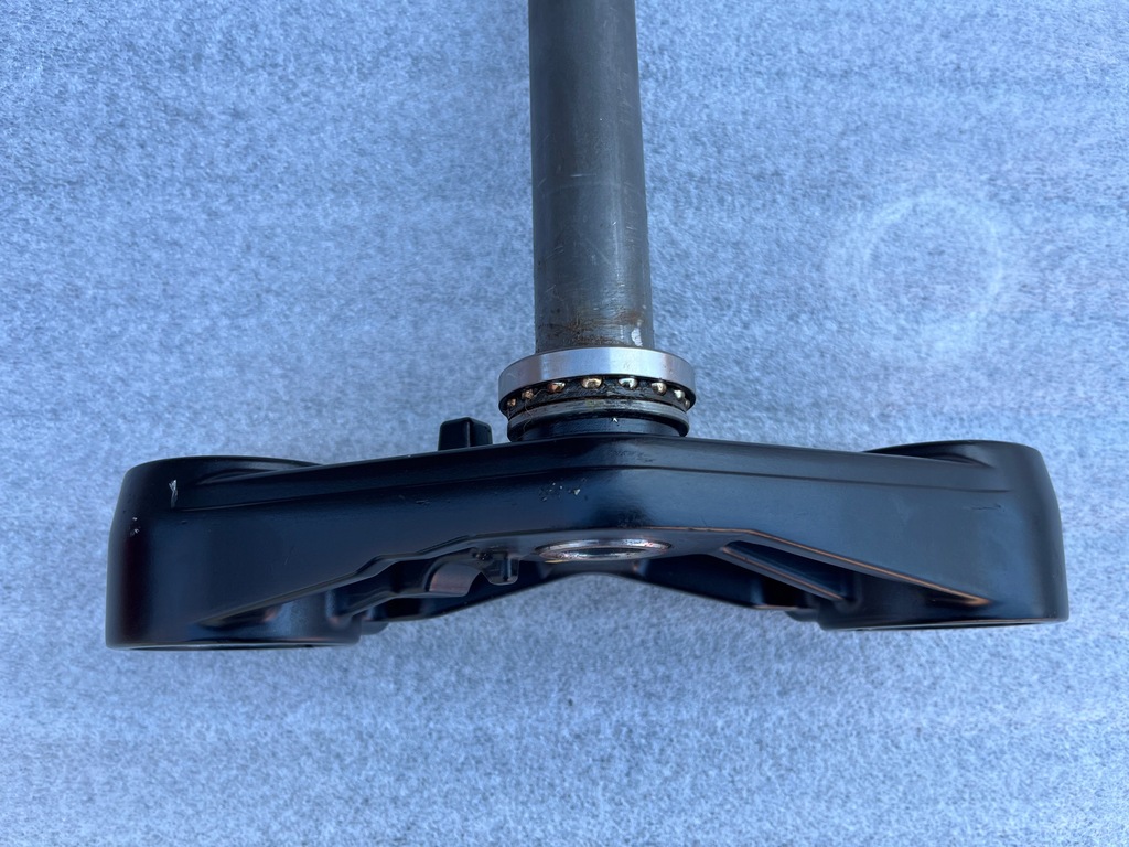 Tija de scaun pentru raft inferior Yamaha YZF R125 2014-22 MT 125 2014-24 Product image