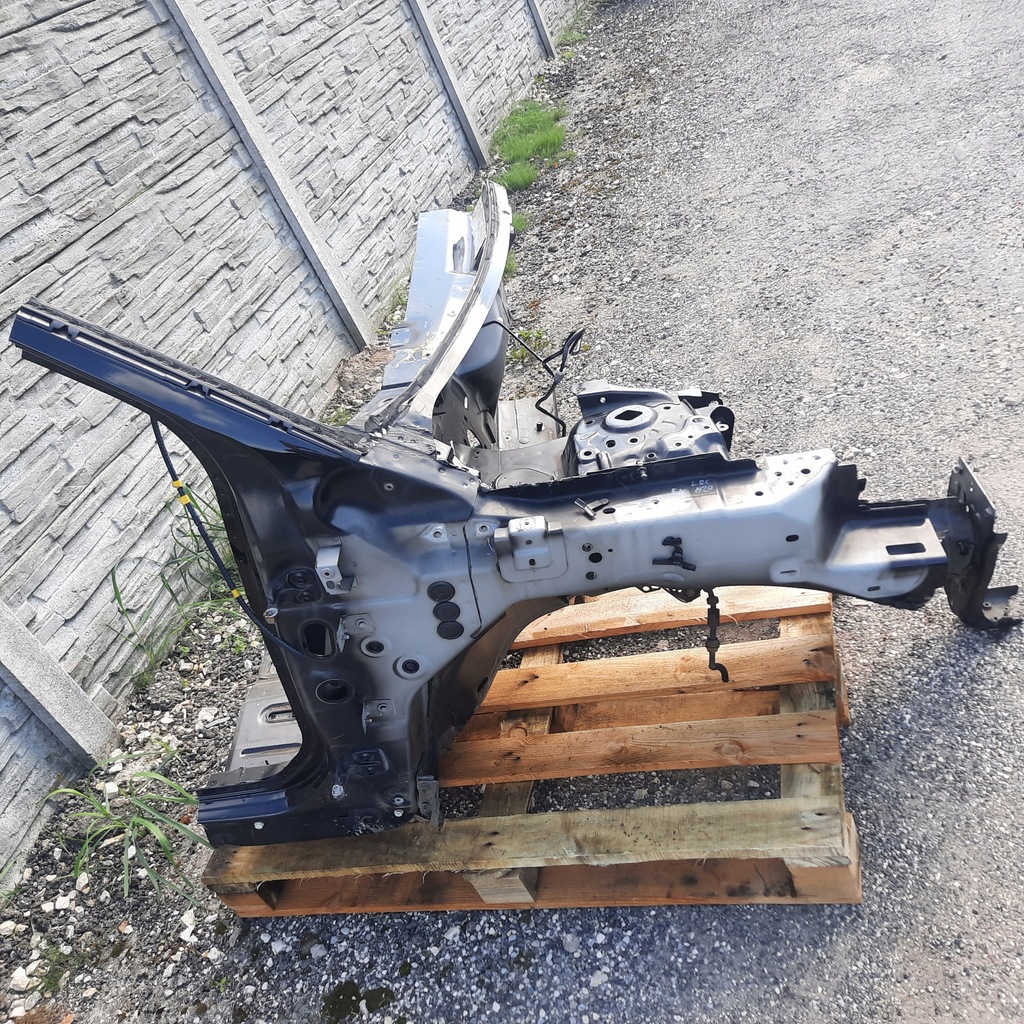 Range Rover Evoque sfert dreapta fata LRC 820 Product image