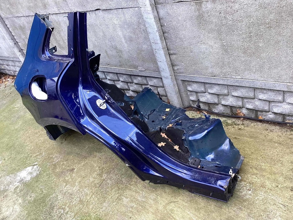 Sfertul din spate drept al Porsche Macan 95B 809030 YGRV Product image