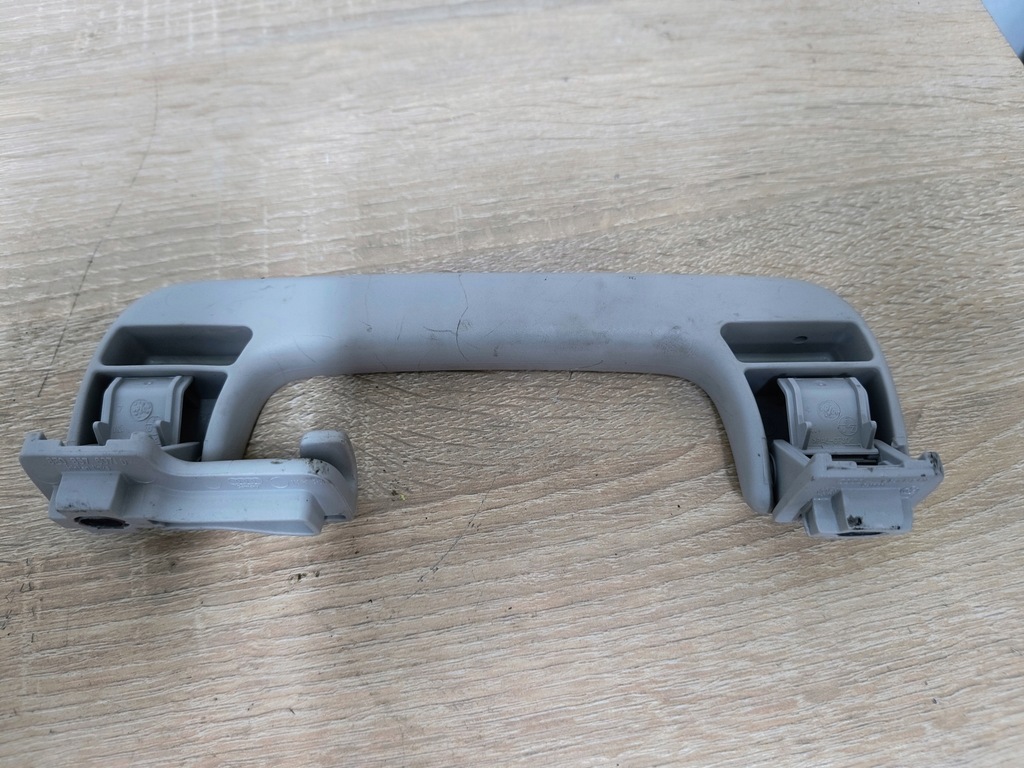 Suport de cap Audi OE 8E0857607D Product image