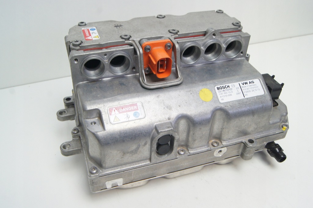 MODUL DE CONTROL DRIVE GOLF VII GTE 5G0907070 Product image