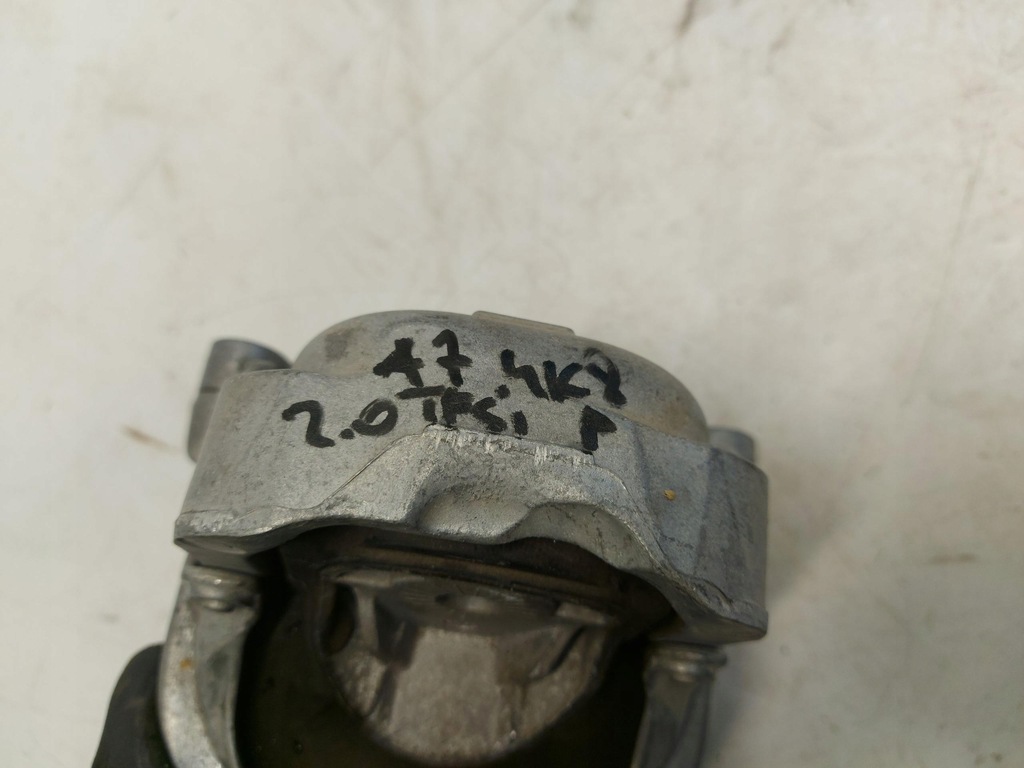 Audi A7 4K8 45 TFSI SUPORT MOTOR DREAPTA 4M0199372GJ Product image