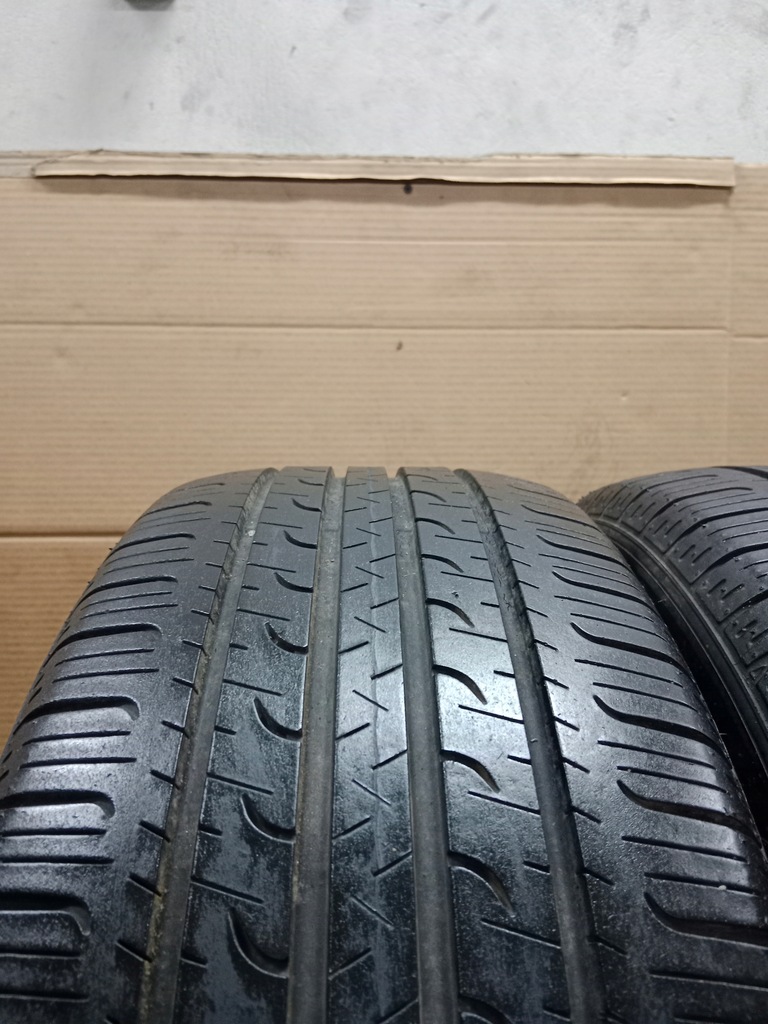 SUV GOODYEAR EFFICIENTGRIP 4X4 225/55 19" Product image