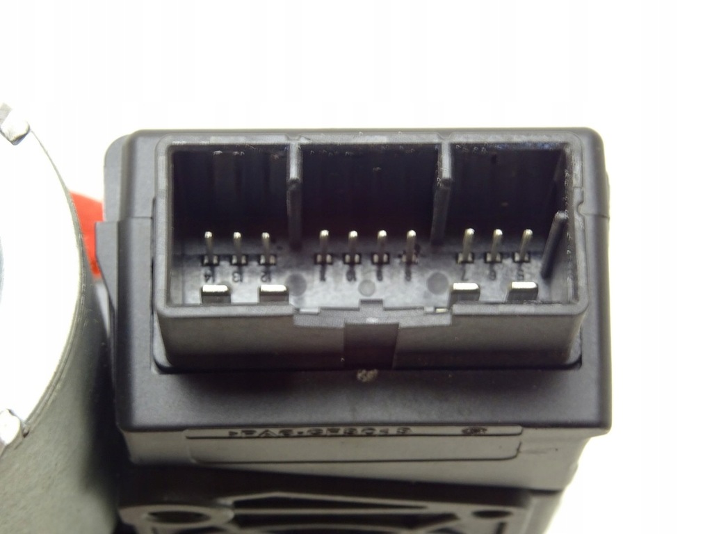 MOTOR TRAPĂ JAGUAR F-PACE MOTOR JK8353508AC Product image