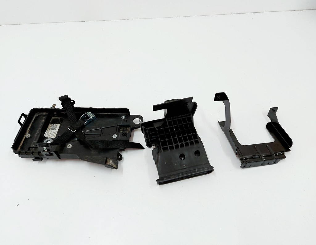 VOLVO XC40 22 Baza carcasa bateriei 32314831 Product image
