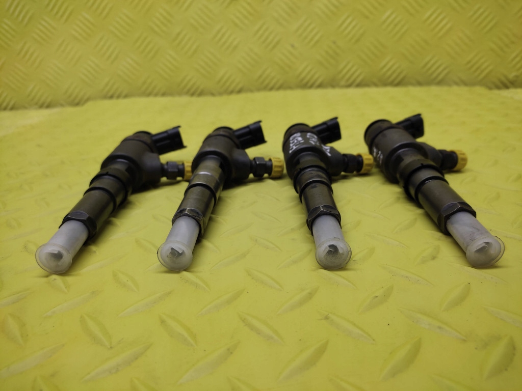 INJECTOR FORD FIESTA 1.4 TDCI 0445110075 Product image