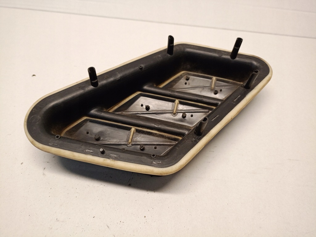 GRILA DE VENTILARE SPATE STANGA 9632641580 PEUGEOT 207 SW Product image