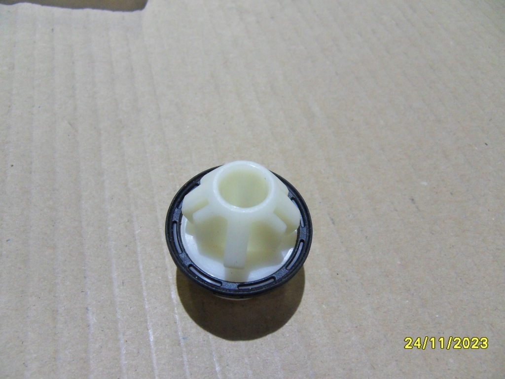 CLIP PRESIUNE PENTRU MONTARE CADRU PORSCHE 98150459700 Product image