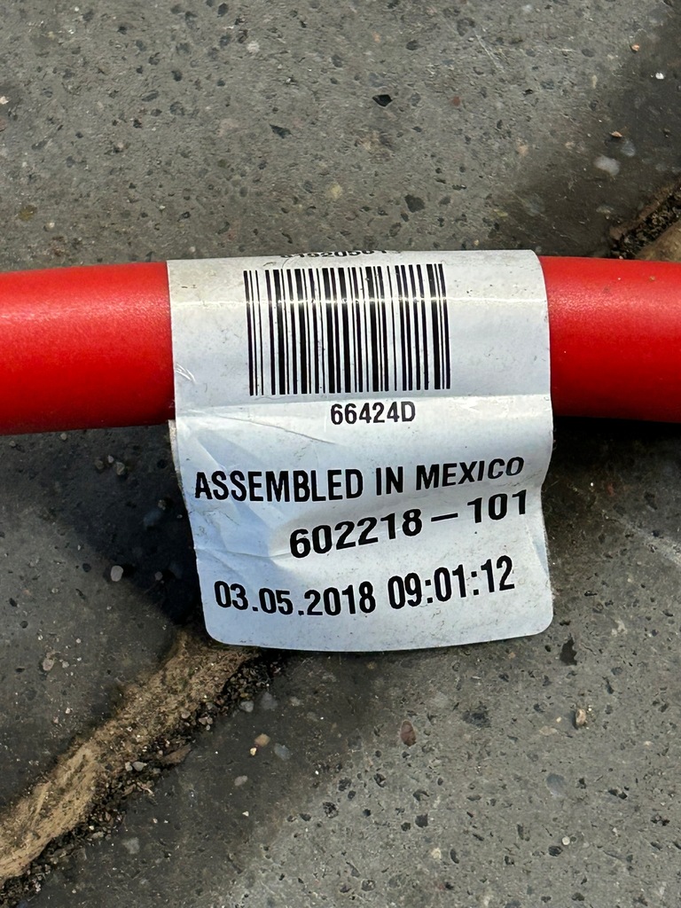 Chrysler 300C II SUA LIFT KLEMP PLUS CABLE BATERIE Product image