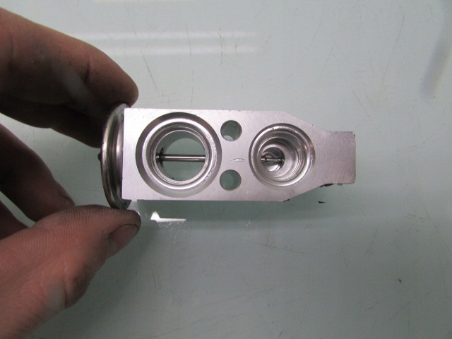 MICRA K14 17R SUPPA DE EXPANSIUNE AER CONDITIONAT Product image
