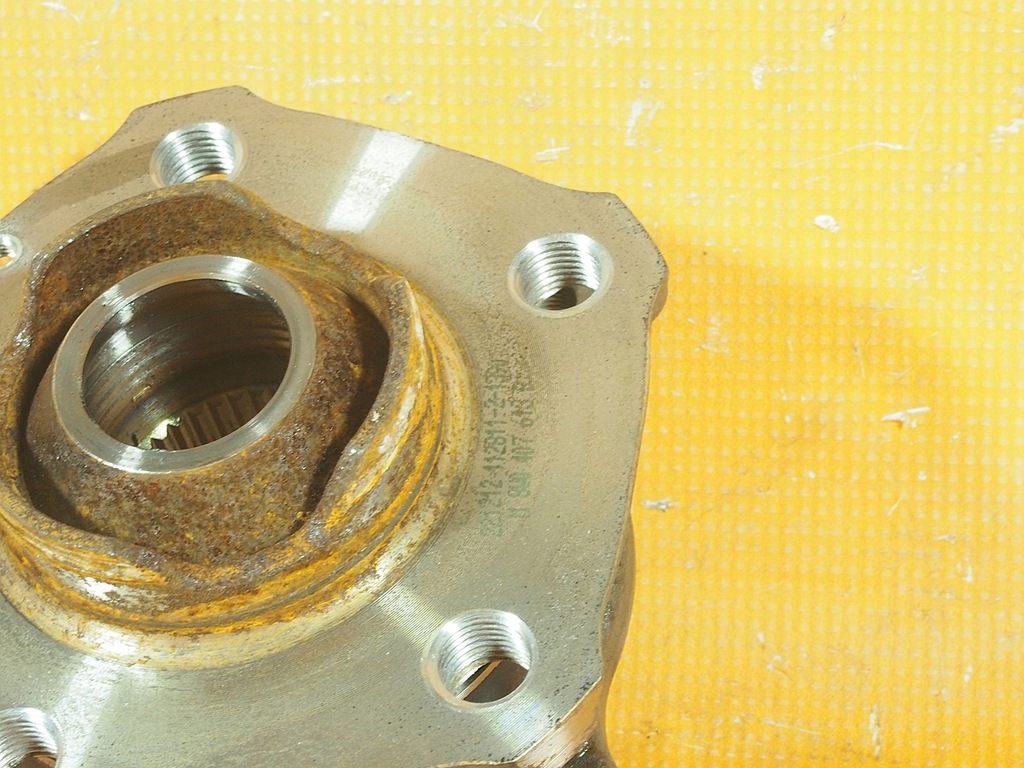 Audi A6 4K C8 31KM Butuc rulment roata 8w0407613b / 8w0407625g Product image