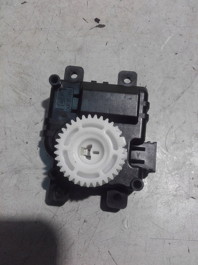 MOTOR DE ÎNCĂLZIRE HONDA JAZZ V 20- Product image