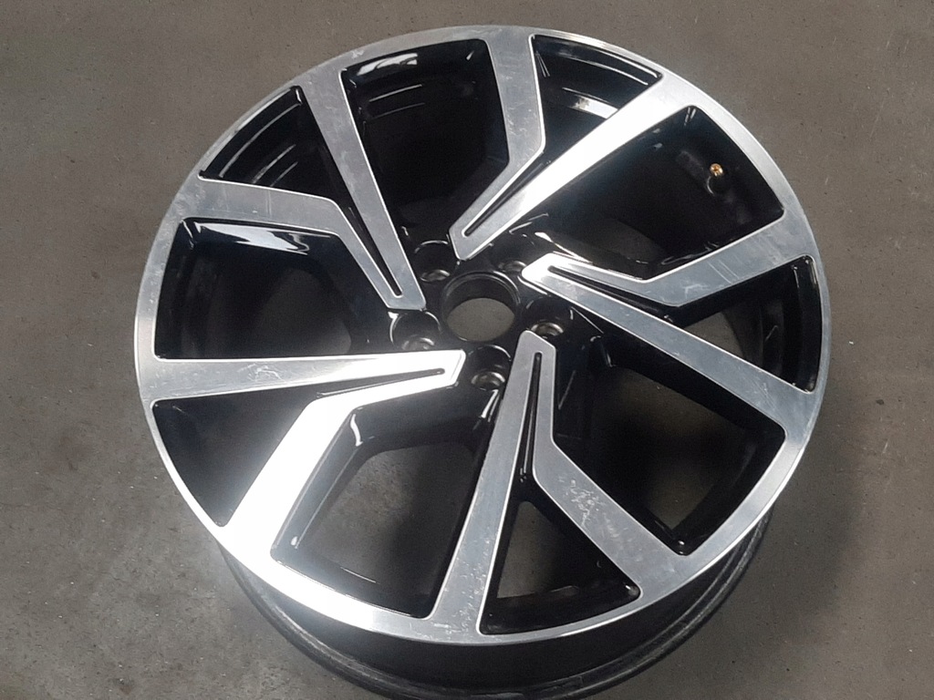 VW Polo (2017-) R18 5X112 7.5J ET51 Janta din aliaj 2G0601025AC Product image