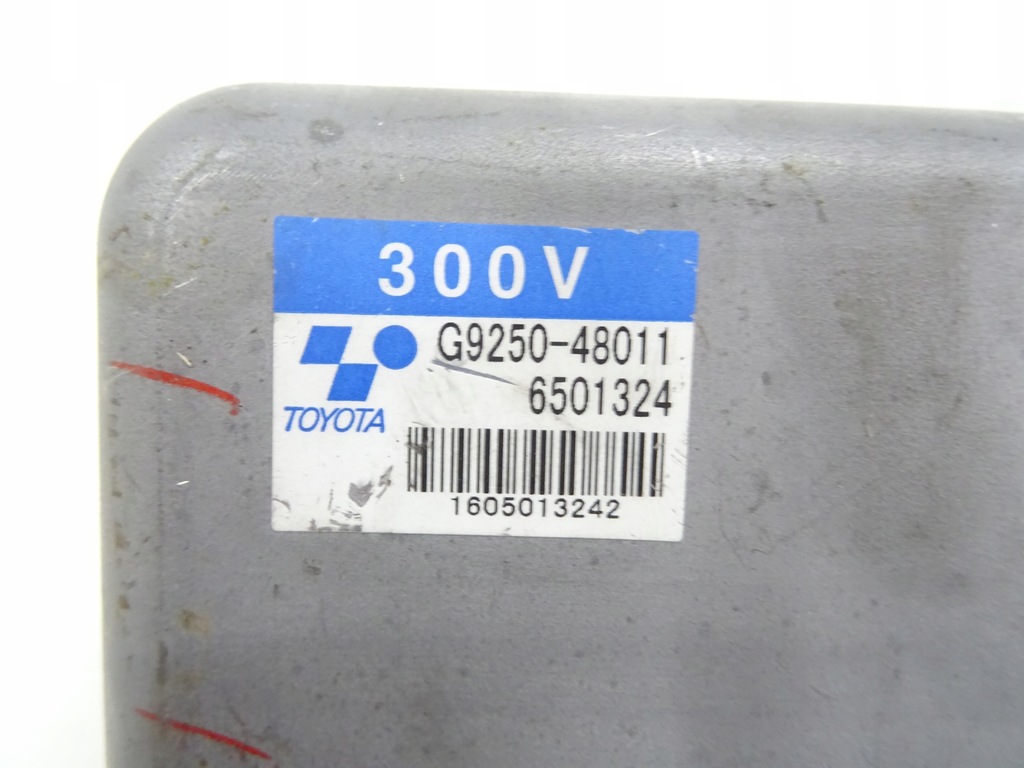 CONVERTOR DE TENSIUNE LEXUS RX4000H G9250-48011 Product image