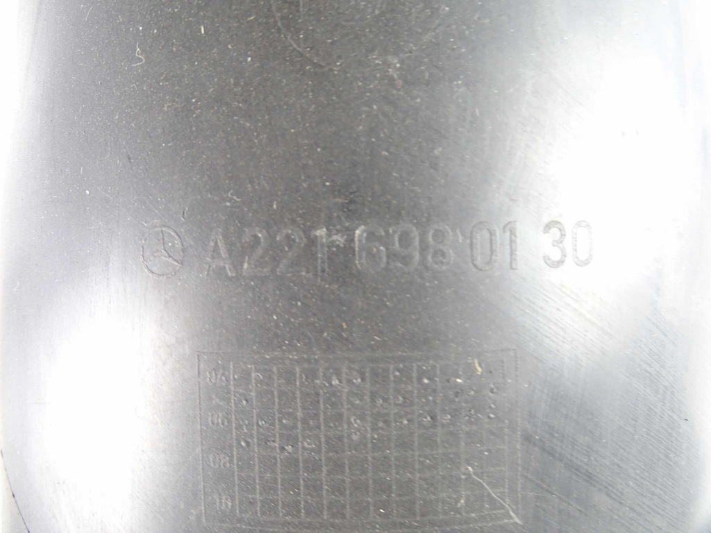 Mercedes W221 CAPAC CARCASA AMORTIZOR STANGA SPATE Product image