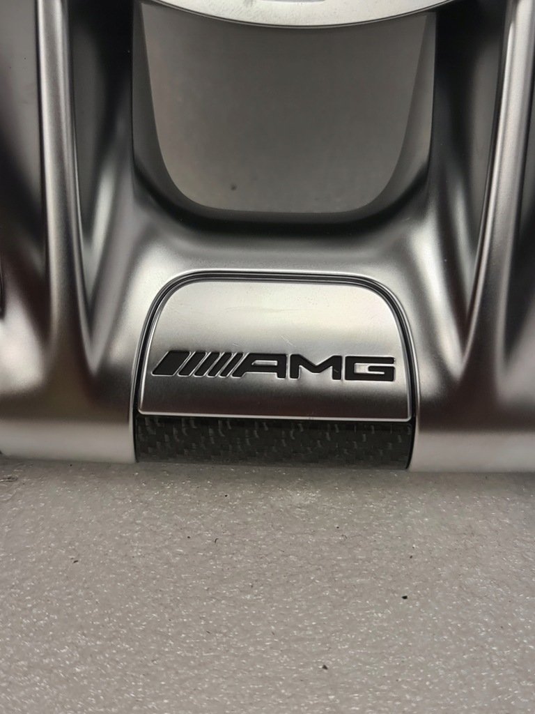 Volan încălzit Mercedes AMG Carbon Alcantara Product image