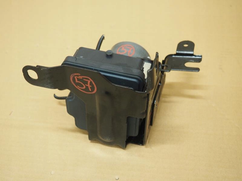 POMPA ABS 308 II 3008 II 5008 II 9825549780 Product image