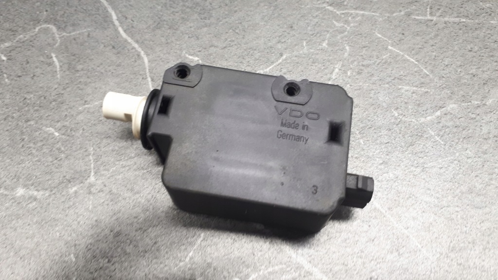 8352168 actuator umplere clapeta benzina bmw e38 e49 Product image