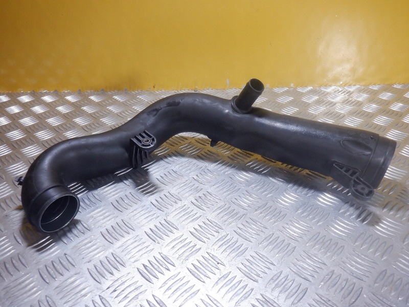 TUVA INTERCOOLER VW PASSAT B6 TDI 1K0129654K Product image