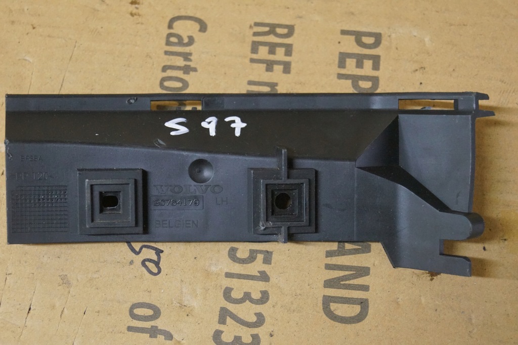 CULISANT SPATE STANGA 30764179 VOLVO V50 Product image