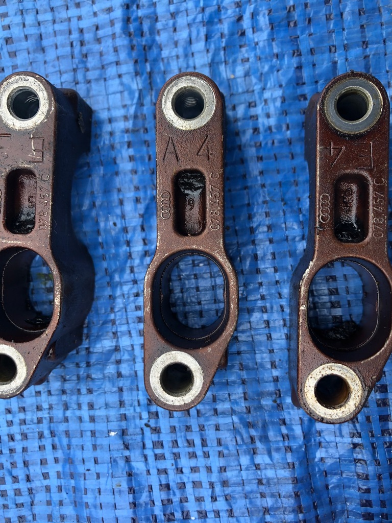 AUDI S6 A6 A8 4.2 V8 BUSH PICIOR SHAFT BRIDGE Product image