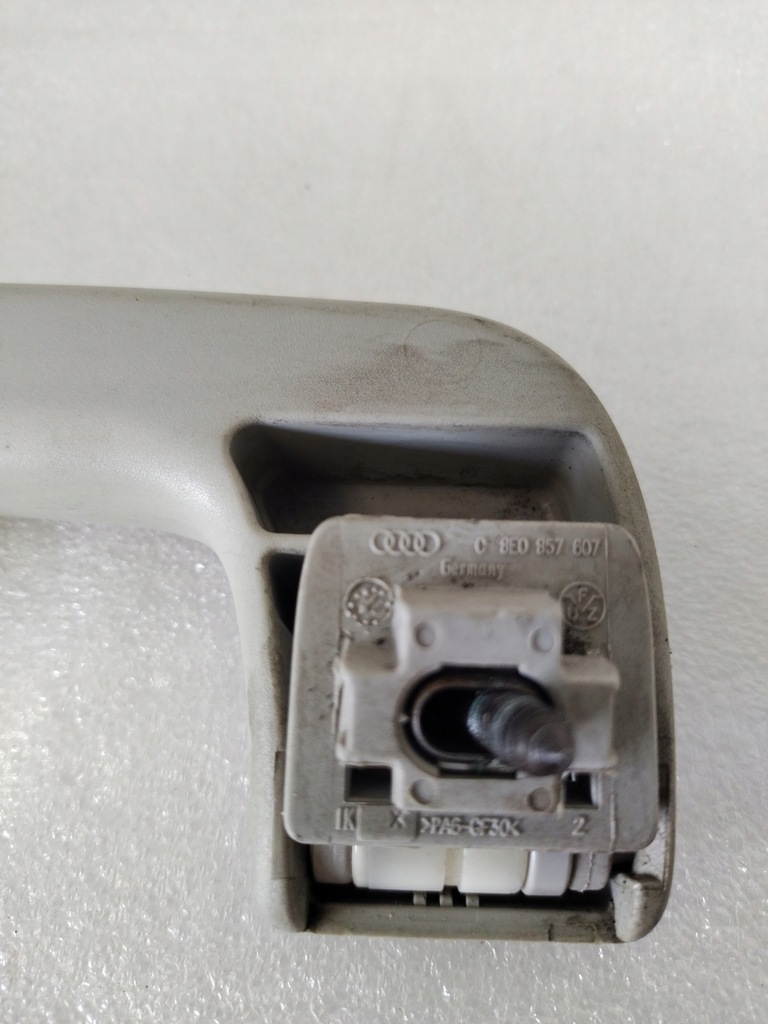 MÂNER PENTRU CAP MÂNER SPATE STÂNGA AUDI A4 B6 B7 8E 8E0857607D OE EU Product image