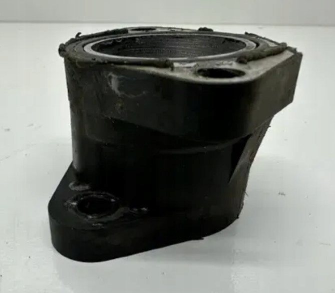 Conector carburator Yamaha Warrior 350 3Y1-11186-10-00 Product image