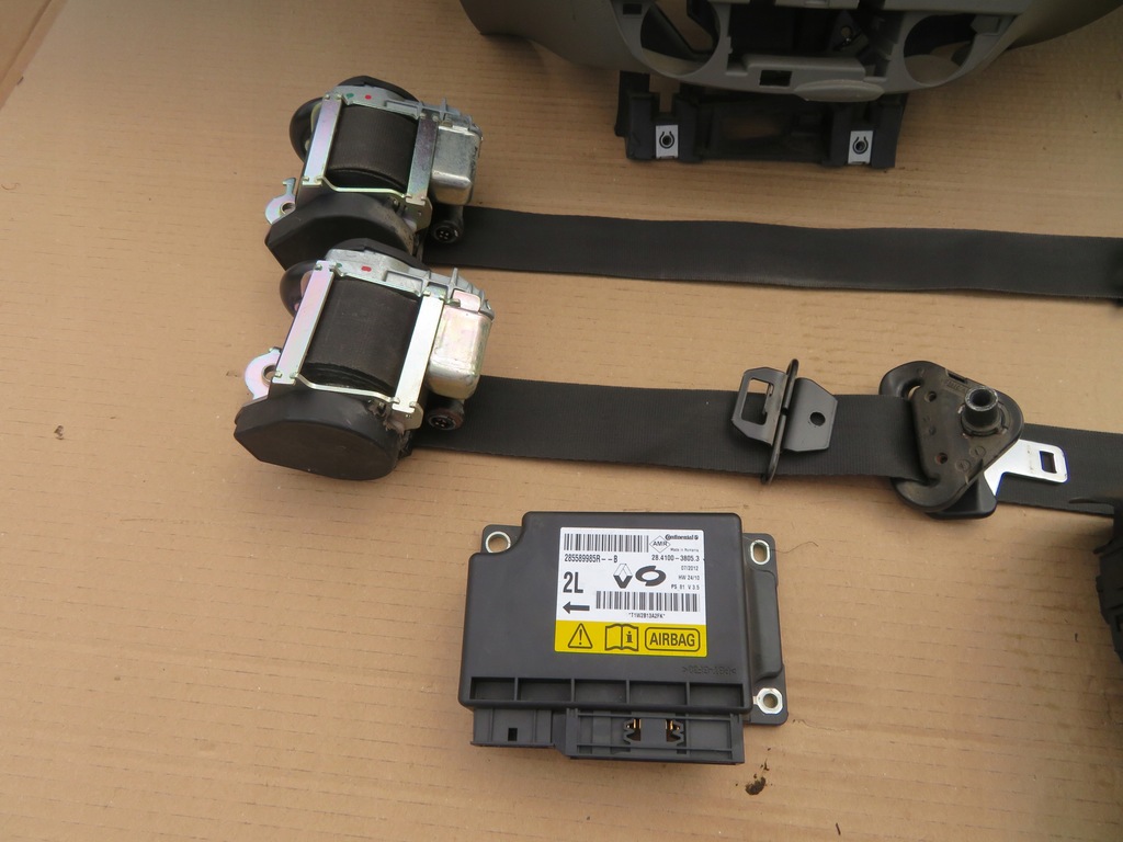 CONSOLA PERNE SCAUNE RENAULT FLUENCE Z.E. 985250008R Product image
