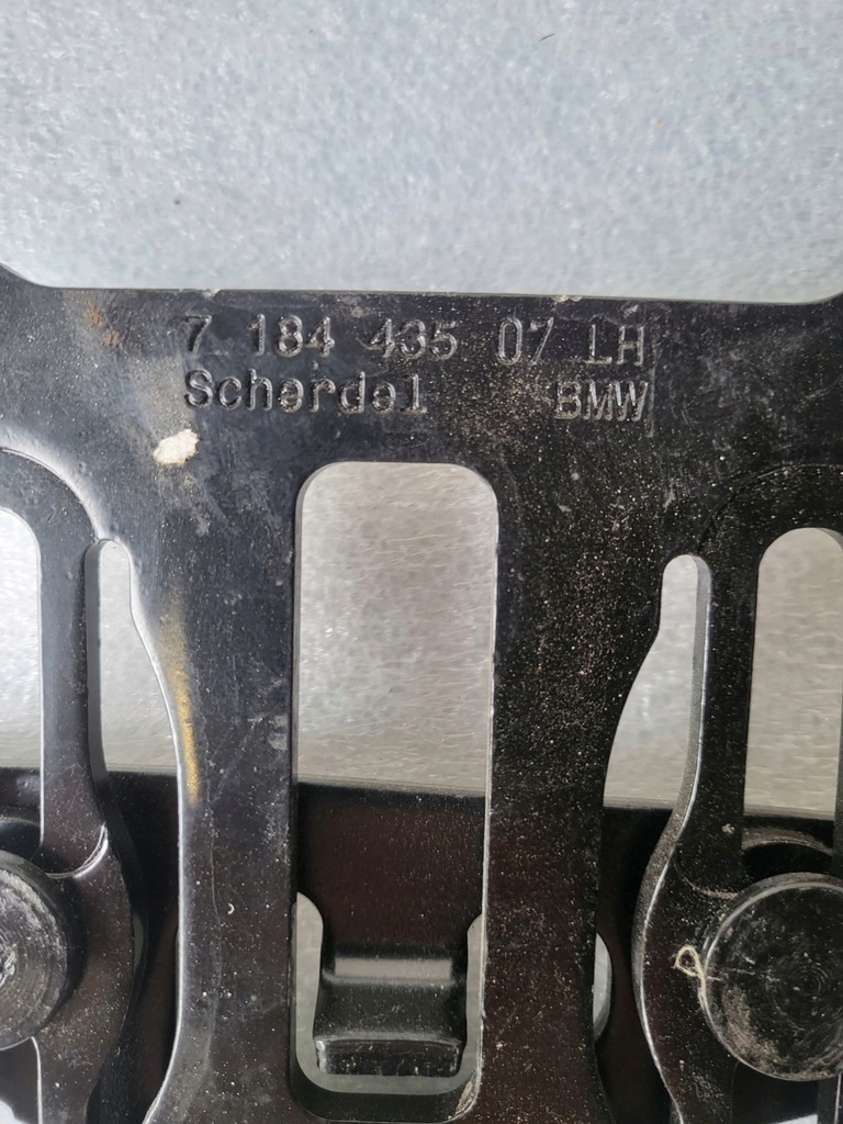 BMW F01 F07 F10 BALAMA CAPOTA Stânga 7184435 Product image