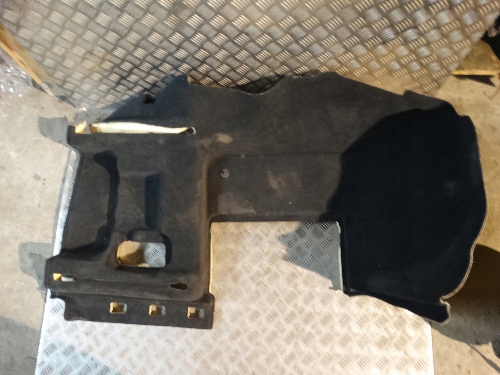 COVOR PERFECT FATA DREAPTA AUDI Q7 4M 1 Product image