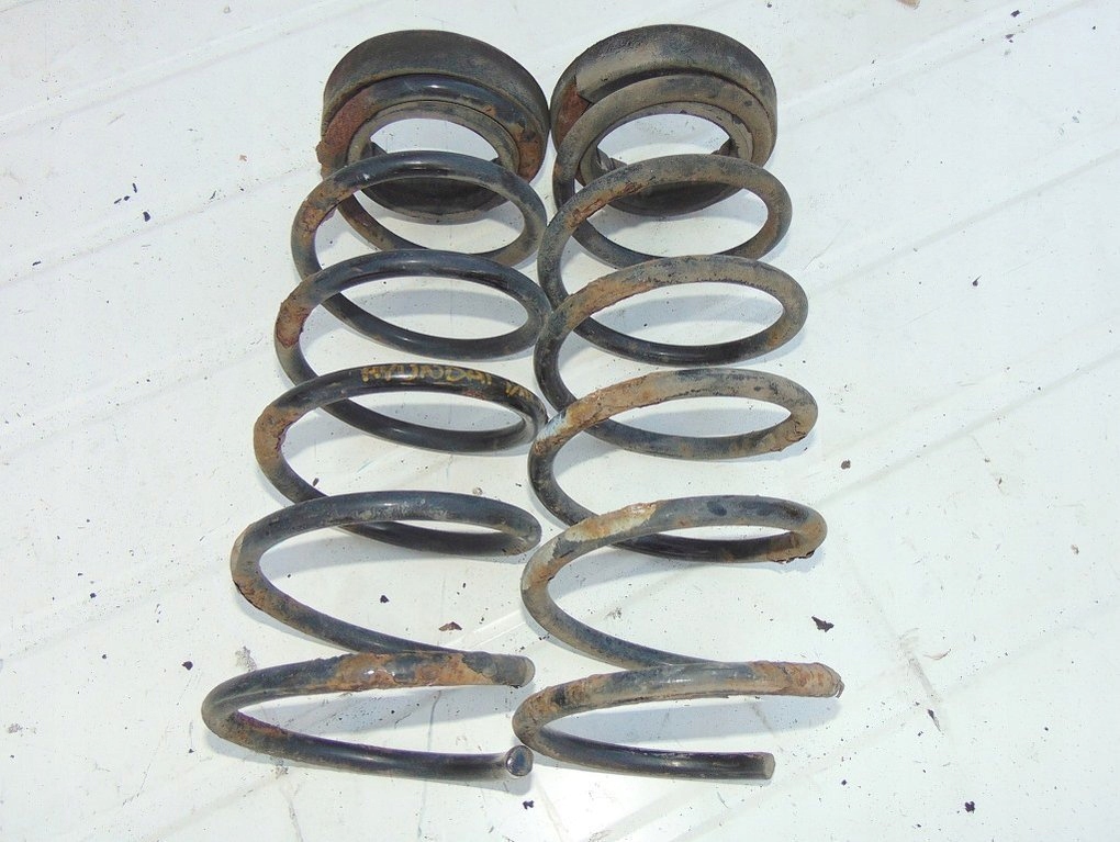 HYUNDAI i10 1.25 16V 09 ARCO SPATE 2BUC Product image