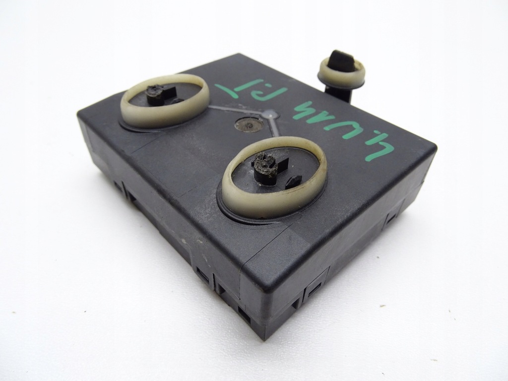 MODUL CONTROLLER UȘĂ STÂNGA SPATE A5 8T SPORTBACK 5D 8T0959795Q Product image
