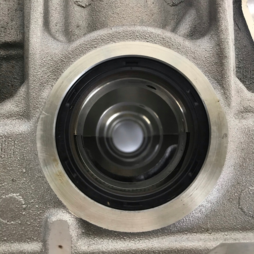 BLOC MOTOR BMW X1 X2 X3 Z4 F45 F46 F48 MINI Product image