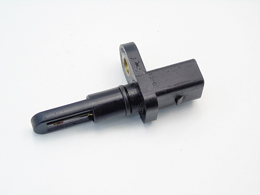 SENSOR TEMPERATURA AER 2.4 V6 AUDI A4 B6 A6 C5 06B905379A Product image