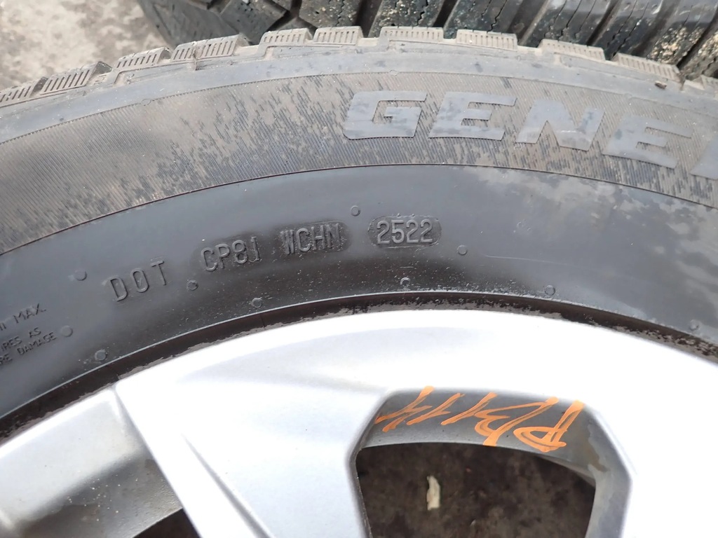 Jante aliaj 17 cu cauciucuri 235/65 R17 108T M+S Toyota Sienna 2021 Product image