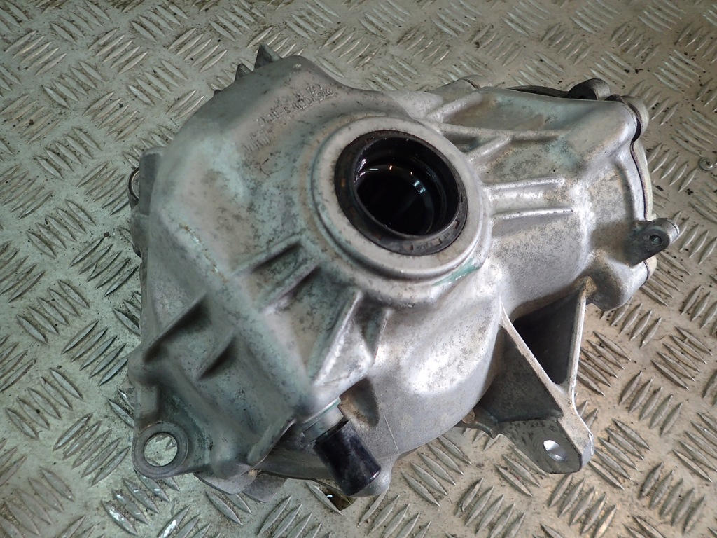 MERCEDES E W213 6.3 AMG BRIDGE DIFERĂ A2213350100 Product image
