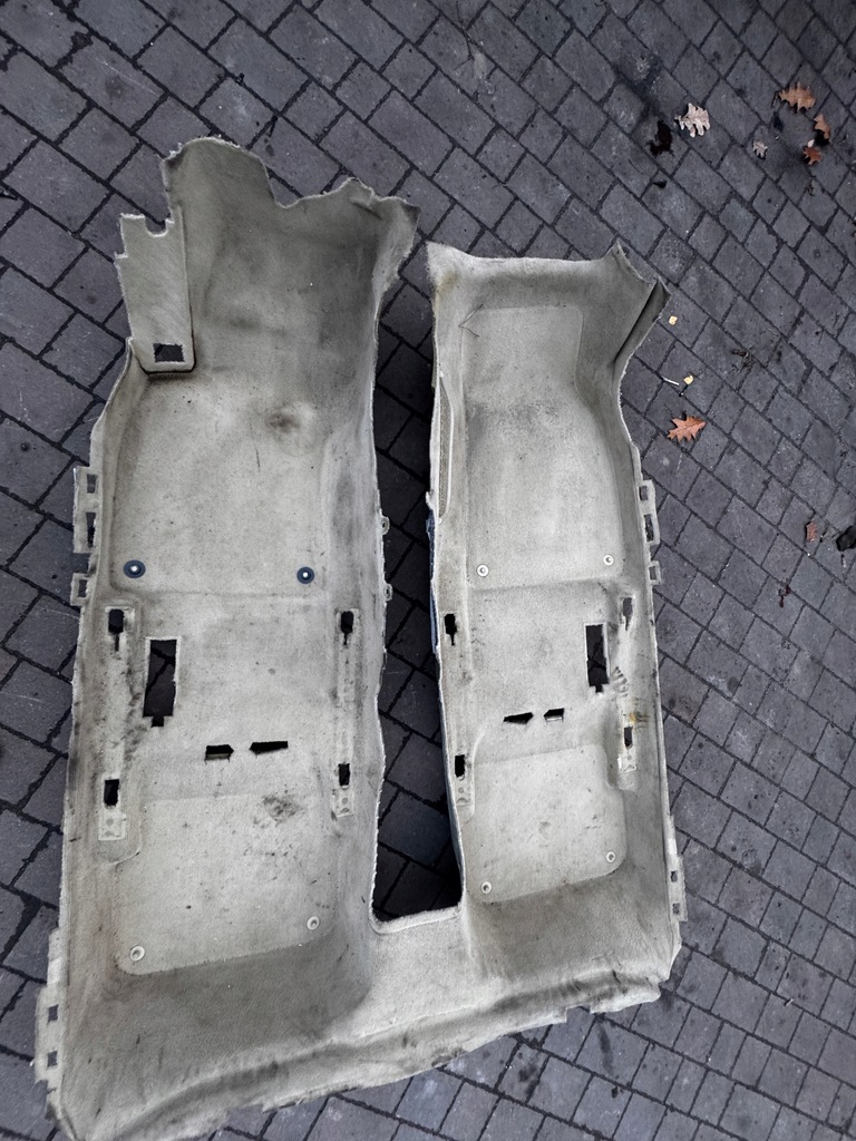 AUDI A6 C6 COMBI SEDAN COVOR BEJ DESCHIS EUROPA Product image