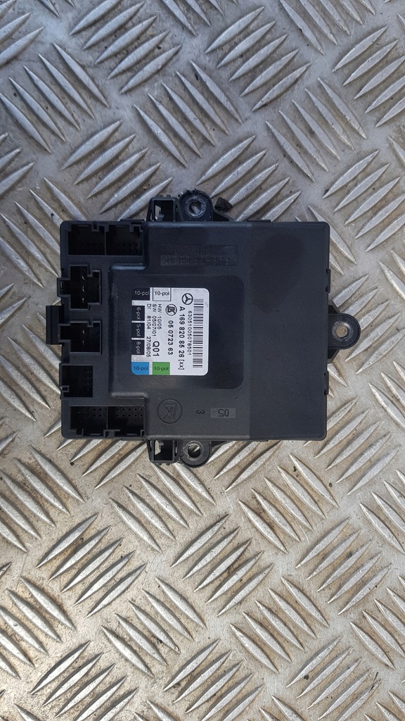 CONTROLLER DE COMPUTER MERCEDES CLASA B W245 STÂNGA SPATE A1698208526 Product image