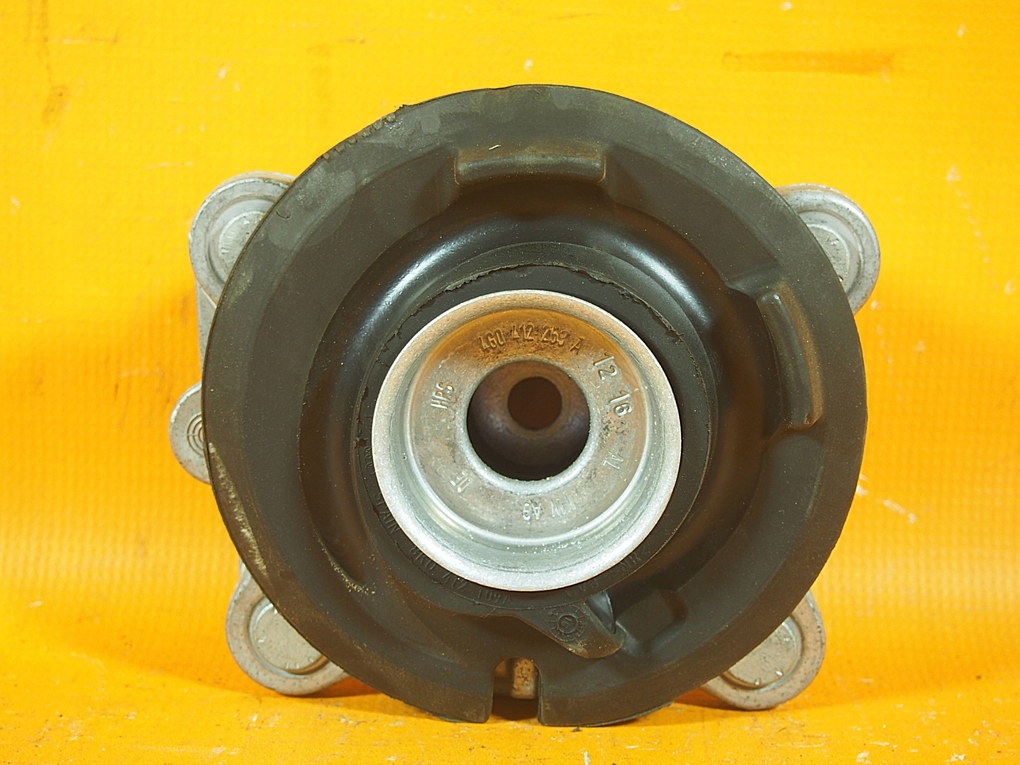 Rulment pentru suport amortizor Audi A7 4G LIFT 44KM 4g0412065c / 4g0412253a Product image