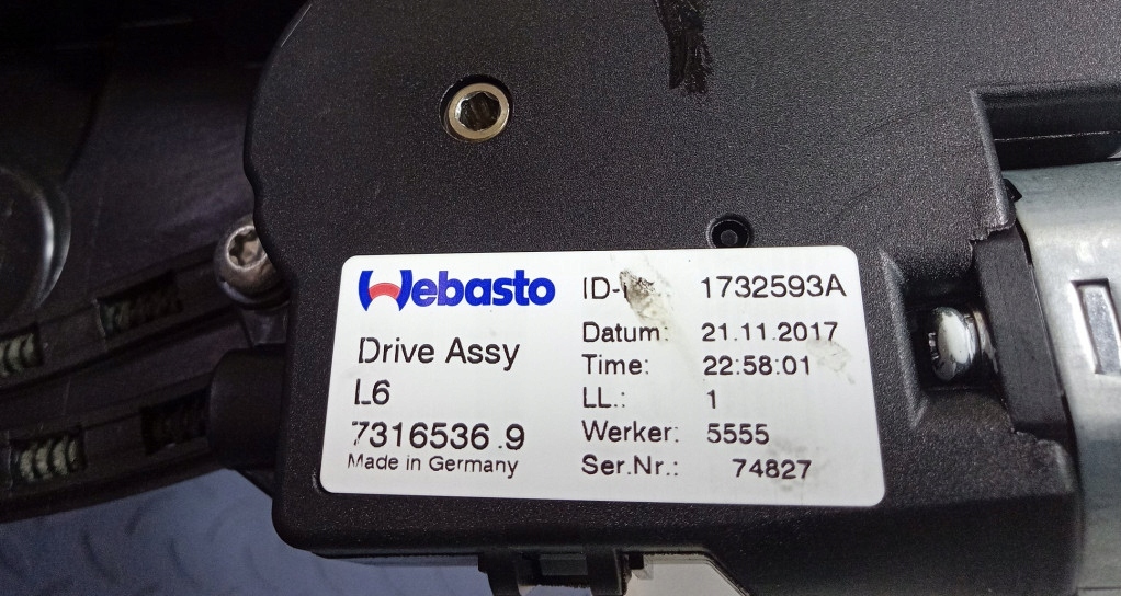 BMW G30 5 TRAPOZ 8067930 Product image